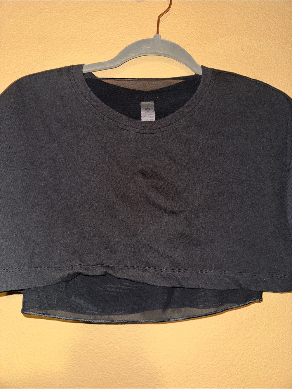 ALO YOGA- Made You Look Crop Cropped Short Sleeve Mesh Layered Tee- Black M - Picture 6 of 6